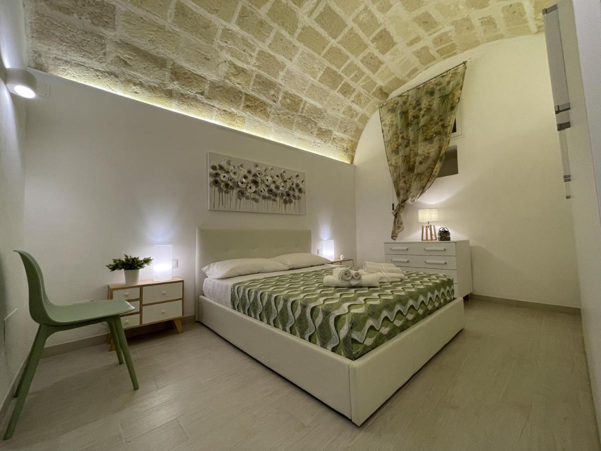 Апартаменти La Perla Del Borgo Таранто Екстер'єр фото