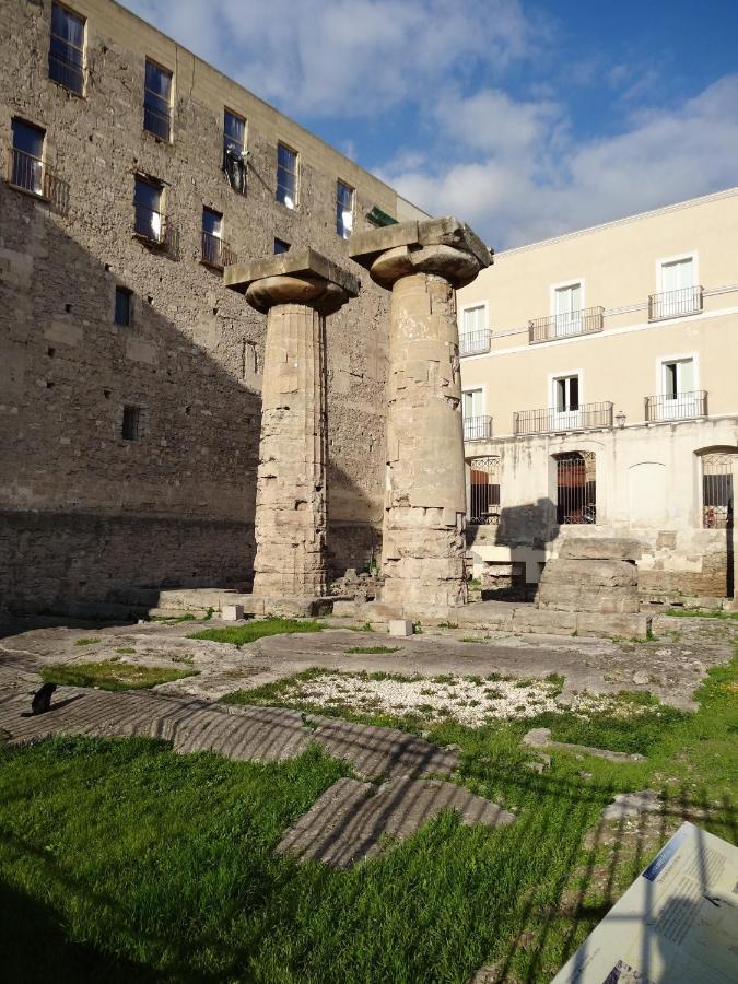 Апартаменти La Perla Del Borgo Таранто Екстер'єр фото
